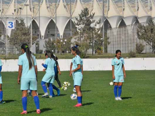 राष्ट्रिय महिला फुटबल टोलीको बन्द प्रशिक्षणमा ३२ खेलाडी